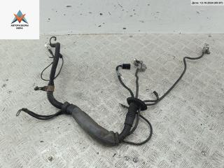 плюсовой провод аккумулятора Mercedes-Benz A-Класс W168 1999, 1.7 л., дизель, АКПП, красный, хетчбэк 5 дв.