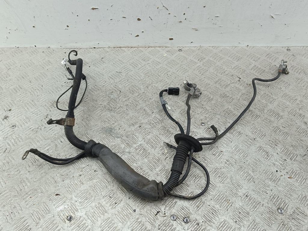плюсовой провод аккумулятора Mercedes-Benz A W168 1999, 1.7 л., дизель, АКПП, красный, хетчбэк 5 дв.