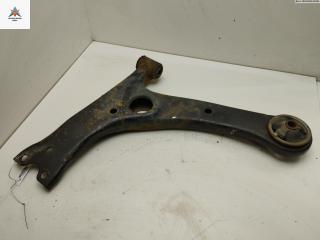 рычаг передний левый Toyota Corolla 9 поколение (E120/E130) 2003, 2.0 л., дизель, МКПП, чёрный, хетчбэк 5 дв.