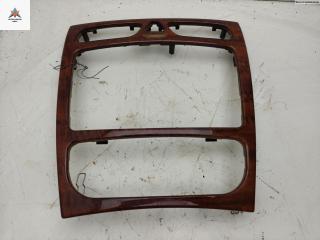 рамка под магнитолу Mercedes-Benz C-Класс W203/S203/CL203 2003, 2.2 л., дизель, МКПП, чёрный, седан, 2036802539