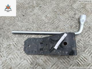 упор противооткатный Mercedes-Benz A-Класс W168/V168 [рестайлинг] 2001, 1.4 л., бензин, МКПП, серый, хетчбэк 5 дв., 1685830275