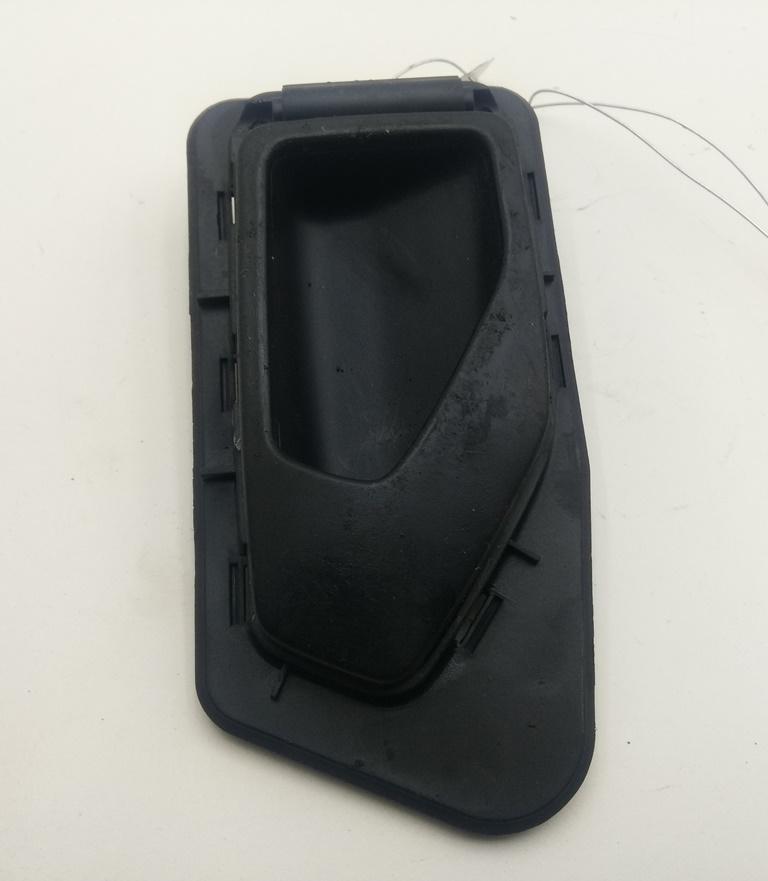 ручка внутренняя передняя правая Peugeot 306 1998, 1.9 л., дизель, МКПП, серый, хетчбэк 5 дв., 9612535777
