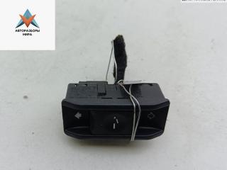 кнопка открывания люка BMW 3 серия E46 [рестайлинг] 2004, 1.8 л., бензин, МКПП, синий, универсал, 6907288
