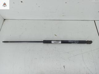 амортизатор крышки багажника (3-5 двери) Audi A4 B5 1997, 1.8 л., бензин, МКПП, красный, универсал, BGS10028