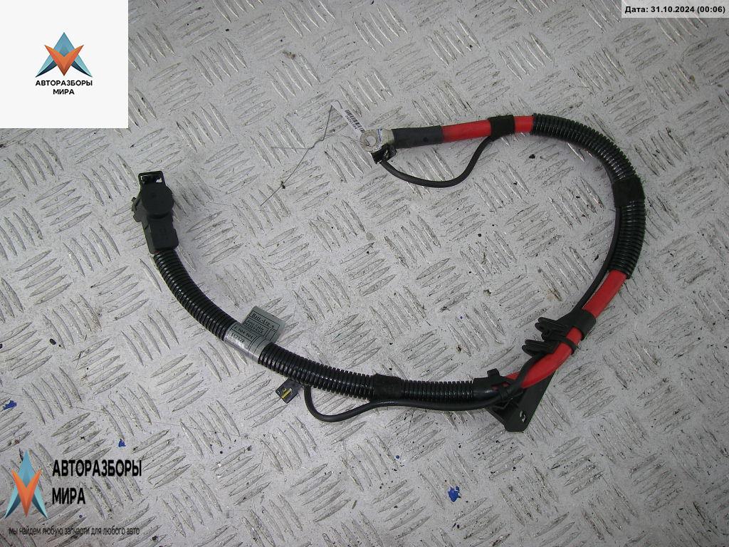 плюсовой провод аккумулятора BMW 7 серия E65/E66/E67 2002, 4.4 л., бензин, АКПП, чёрный, седан, 6904905 - фото №1