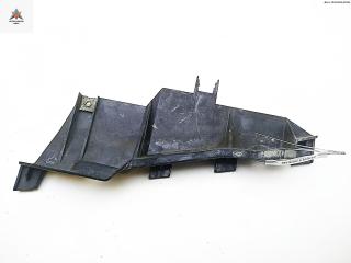 крепление фары правой BMW 5 серия E39 1997, 2.5 л., бензин, МКПП, чёрный, универсал, 63128362442