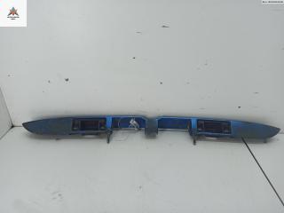 накладка подсветки номера Audi A4 B5 1997, 1.9 л., дизель, МКПП, зелёный, универсал, 8D9827574