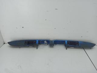 накладка подсветки номера Audi A4 B5 1997, 1.9 л., дизель, МКПП, зелёный, универсал, 8D9827574
