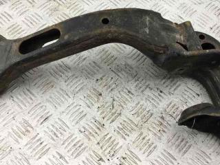 кронштейн КПП BMW X3 E83 2005, 2.0 л., дизель, МКПП, серый, внедорожник 5 дв.