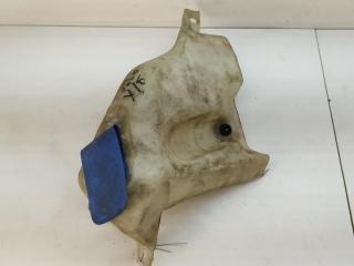 бачок омывателя Volkswagen Polo 3 поколение 1995, 1.3 л., бензин, хетчбэк 5 дв., 6N0955453B