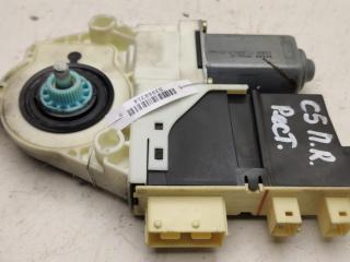 моторчик стеклоподъемника передний правый Citroen C5 1 поколение [рестайлинг] 2004, 2.0 л., дизель, МКПП, чёрный, универсал, 985172-101