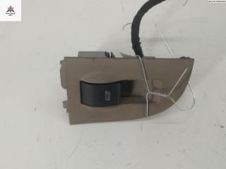 кнопка стеклоподъемника заднего левого Audi A6 4B/C5 1998, 2.4 л., бензин, МКПП, зелёный, седан