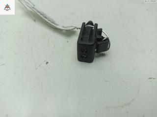 форсунка омывателя лобового стекла Renault Megane 2 поколение 2005, 1.6 л., бензин, МКПП, серый, хетчбэк 5 дв., 082347