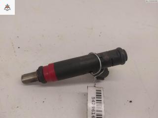 форсунка Skoda Fabia 1 поколение (6Y) [рестайлинг] 2006, 1.2 л., бензин, МКПП, красный, хетчбэк 5 дв., 03D906031C