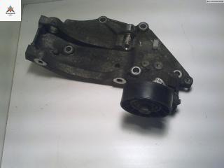 кронштейн генератора Peugeot 407 1 поколение 2004, 2.0 л., дизель, МКПП, серый, седан, 9650034280