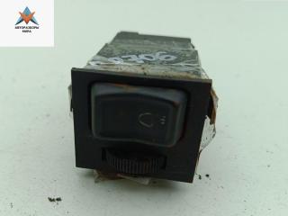 кнопка (выключатель) Volkswagen Passat B2 1982, 1.8 л., бензин, МКПП, синий, седан