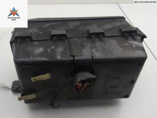 блок предохранителей Ford Focus 1 поколение [рестайлинг] 2002, 1.8 л., дизель, МКПП, синий, универсал, 2M5T14K733DNE