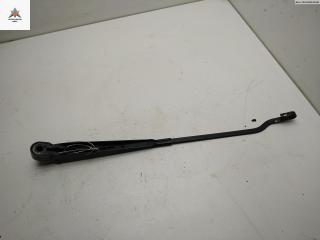 Щеткодержатель (поводок стеклоочистителя) задний Ford Mondeo 3 поколение 2001, 1.8 л., бензин, МКПП, чёрный, хетчбэк 5 дв., 1S7117526HA