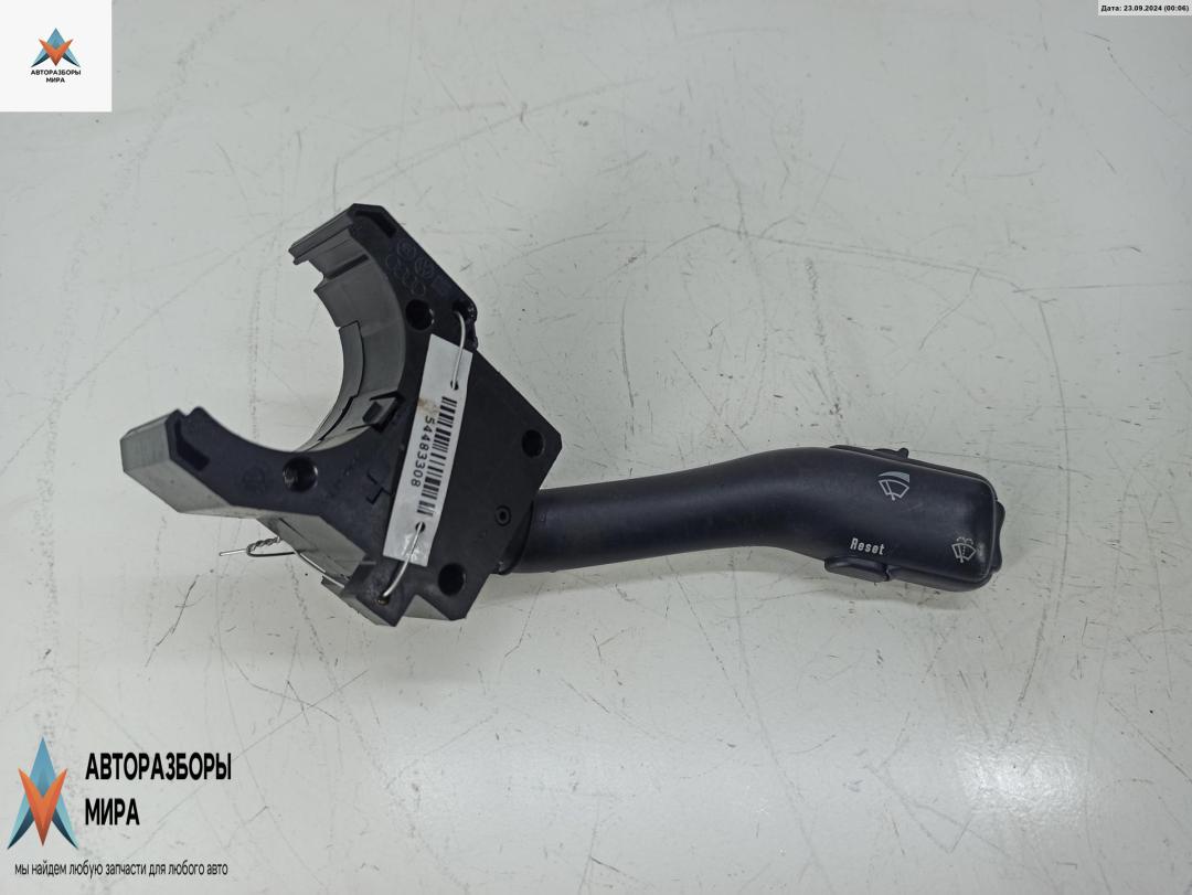 переключатель дворников Audi A6 4B/C5 1998, 2.4 л., бензин, АКПП, чёрный, седан, 4B0953503 - фото №1