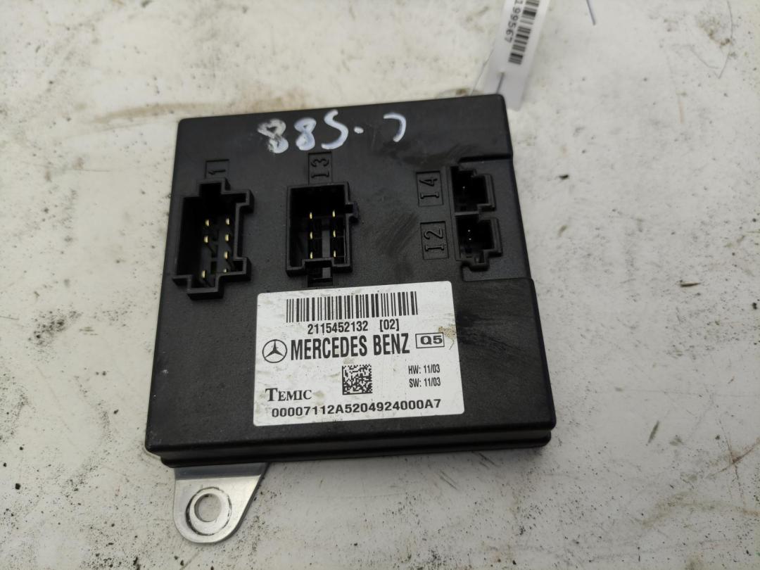 блок комфорта Mercedes-Benz E W211 2004, 5.0 л., бензин, АКПП, чёрный, универсал, 2115452132