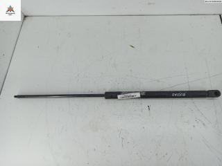 амортизатор крышки багажника (3-5 двери) Audi A4 B5 1997, 1.8 л., бензин, МКПП, красный, универсал, BGS10028