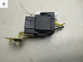 реле (прочие) Ford Maverick 2 поколение 2002, 2.0 л., бензин, МКПП, чёрный, внедорожник 5 дв., FOAB14B193AB