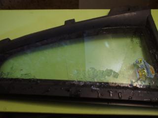 форточка задняя левая Ford Mondeo 3 поколение 2000, 1.8 л., бензин, МКПП, серый, универсал