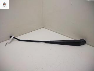 Щеткодержатель (поводок стеклоочистителя) задний Ford Mondeo 3 поколение 2001, 1.8 л., бензин, МКПП, серый, хетчбэк 5 дв., 1S7117526HA