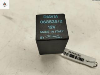 реле (прочие) Volkswagen Passat B4 1995, 1.8 л., бензин, МКПП, синий, седан, 068535