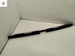 накладка подсветки номера Volkswagen Golf 3 поколение 1994, 1.6 л., бензин, МКПП, синий, хетчбэк 3 дв., 1H6827577