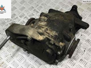 редуктор заднего моста BMW X1 E84 [рестайлинг] 2013, 2.0 л., дизель, МКПП, белый, внедорожник 5 дв.