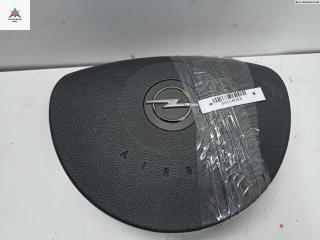 подушка безопасности водителя Opel Corsa C [рестайлинг] 2004, 1.0 л., бензин, МКПП, серый, хетчбэк 3 дв., 13111506