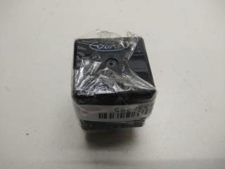 реле (прочие) Ford Maverick 2 поколение 2001, 3.0 л., бензин, АКПП, серый, внедорожник 5 дв.