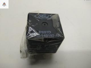 реле (прочие) Ford Maverick 2 поколение 2001, 3.0 л., бензин, АКПП, серый, внедорожник 5 дв.