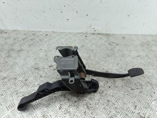 узел педальный (блок педалей) Dacia (Renault) Sandero I 2009, 1.4 л., бензин, МКПП, красный, хетчбэк 5 дв., 08237904