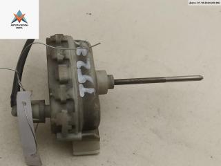 замок лючка топливного бака Audi A6 4A/C4 1996, 2.6 л., бензин, МКПП, серый, универсал