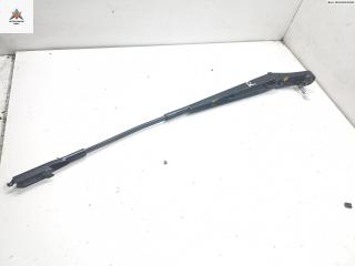 Щеткодержатель (поводок стеклоочистителя) передний Opel Zafira 2 поколение (B) 2007, 2.2 л., бензин, АКПП, чёрный, минивэн, 13145564