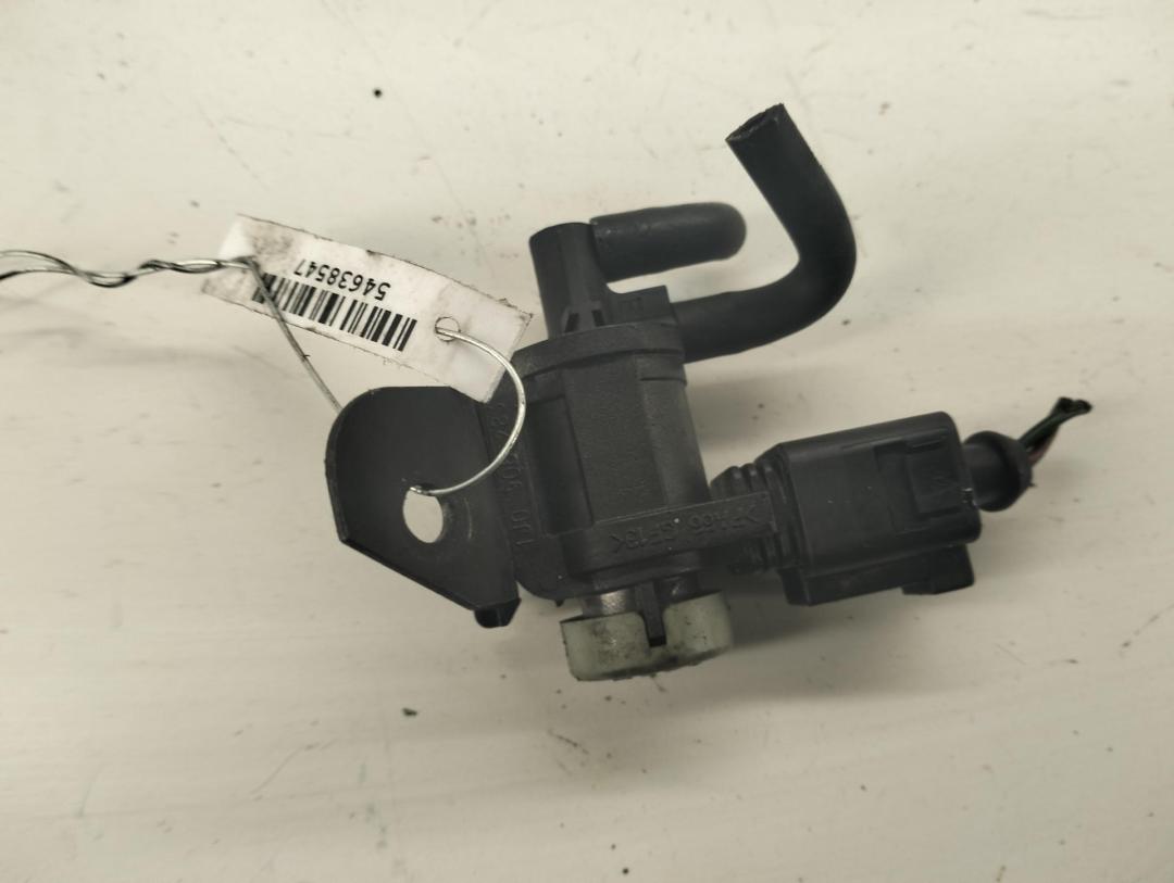 клапан вакуумного управления Volkswagen Passat B6 2005, 2.0 л., дизель, МКПП, чёрный, универсал, 1J0906283C