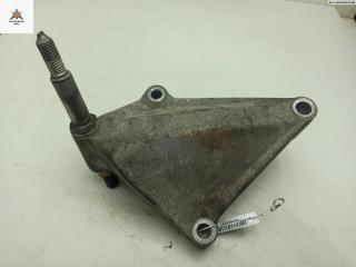 кронштейн КПП Renault Scenic 1 поколение [рестайлинг] 2003, 1.4 л., бензин, МКПП, зелёный, минивэн, 8200205568