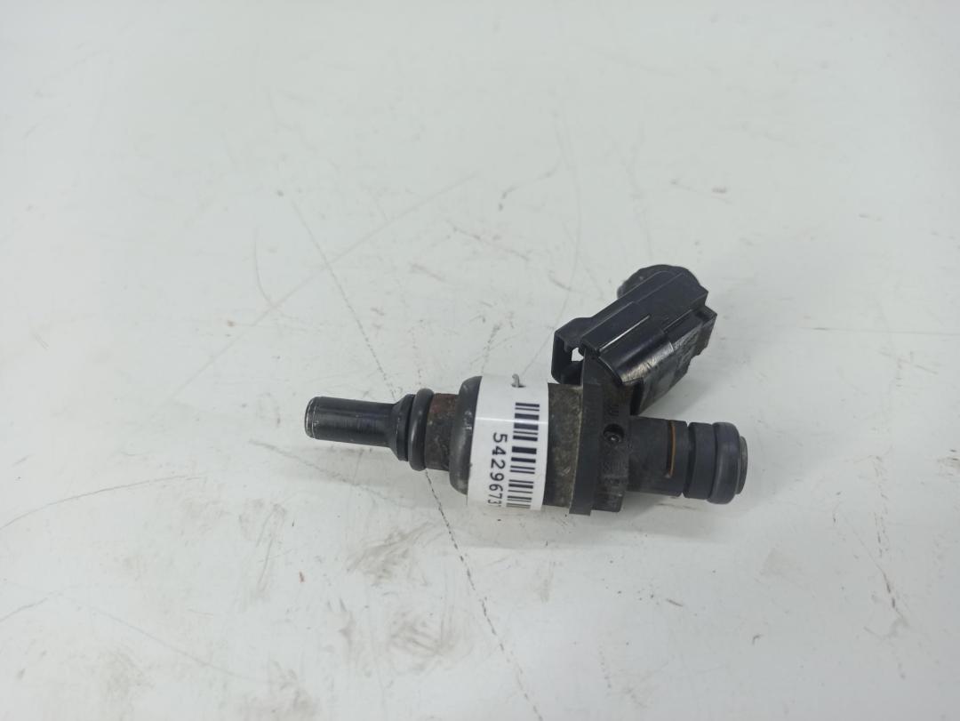 форсунка Audi A3 8L 2002, 1.8 л., бензин, МКПП, серый, хетчбэк 5 дв., 06A906031AF