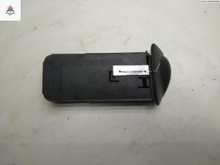 пепельница Ford Focus 1 поколение [рестайлинг] 2004, 1.8 л., дизель, МКПП, серый, универсал