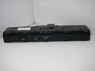 кнопка (выключатель) BMW 3 E46 2001, 2.2 л., бензин, МКПП, серый, кабриолет, 6911652