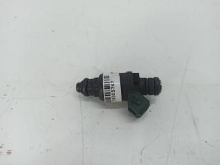 форсунка Audi A3 8L 1999, 1.6 л., бензин, МКПП, синий, хетчбэк 3 дв., 037906031AA