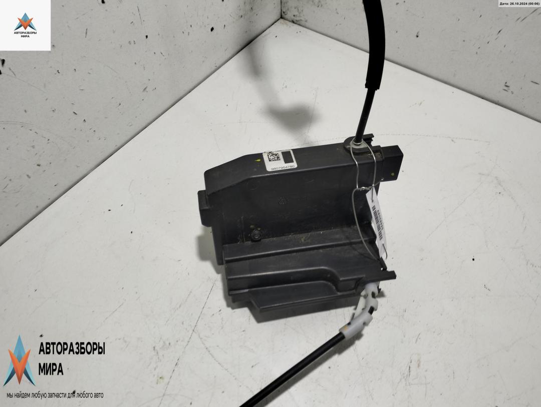 замок двери задней правой Peugeot 308 T9 2014, 1.6 л., бензин, МКПП, чёрный, хетчбэк 5 дв., 9807954780 - фото №1