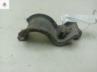 крепление стабилизатора / втулки стабилизатора Renault Kangoo 1 поколение 2002, 1.5 л., дизель, МКПП, серый, фургон, 8200078548