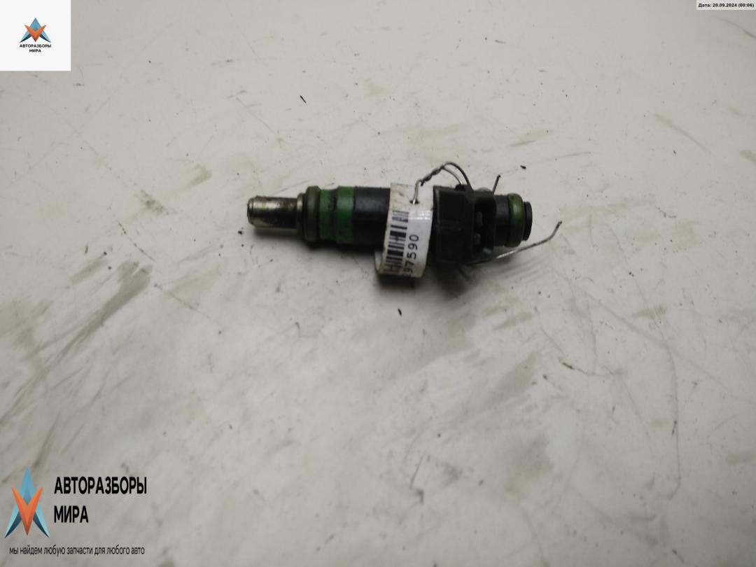 форсунка Ford Fiesta 5 поколение 2003, 1.3 л., бензин, МКПП, серый, хетчбэк 5 дв. - фото №1