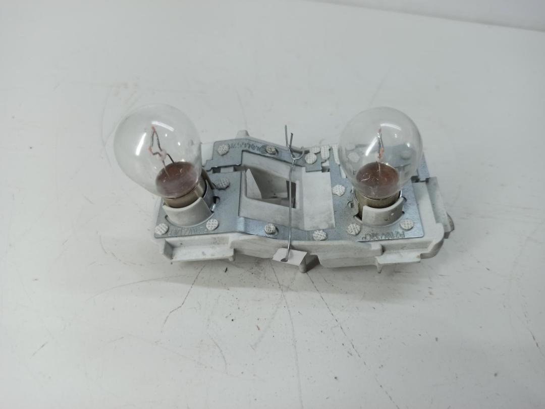 Плата фонаря заднего правого Audi A4 B7 2004, 2.0 л., дизель, МКПП, синий, универсал, 484572 - фото №1