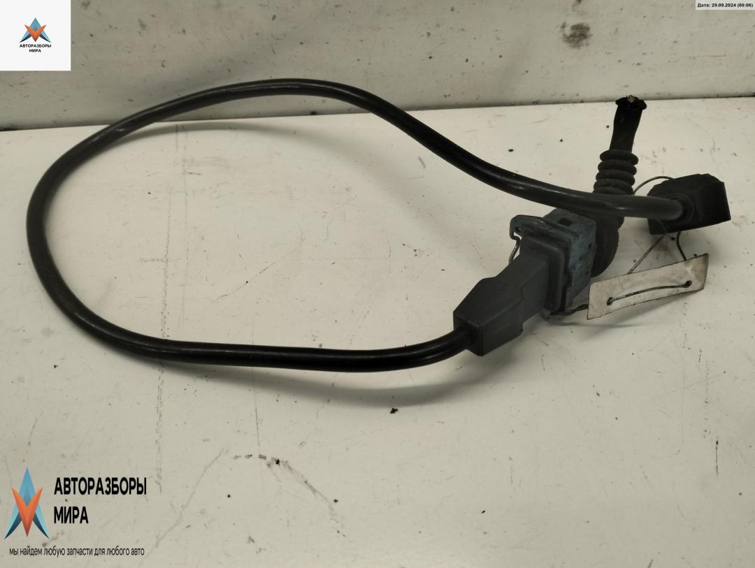 датчик детонации Volkswagen Passat B5 1997, 1.8 л., бензин, МКПП, серый, седан, 054905377 - фото №1