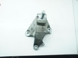 кронштейн КПП Ford Focus 1 поколение 1999, 1.4 л., бензин, МКПП, синий, универсал, 98AB7M125CF