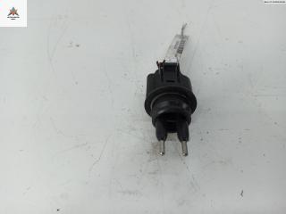датчик уровня омывающей жидкости Audi A6 4B/C5 [рестайлинг] 2003, 2.5 л., дизель, АКПП, чёрный, универсал, 7M0919376
